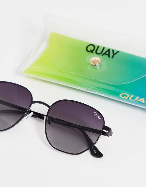 Quay Big Time round sunglasses with polarised lens in black, 2 of 4