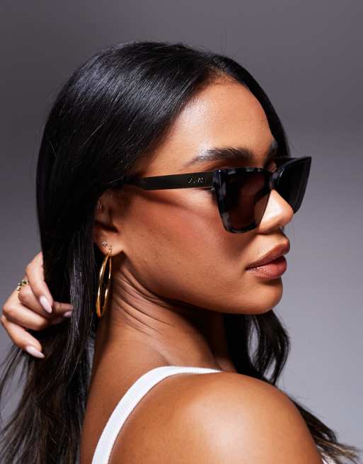 Quay - Call The Shots Remixed - Cat eye zonnebril in rokerig tortoise , 3 van 3