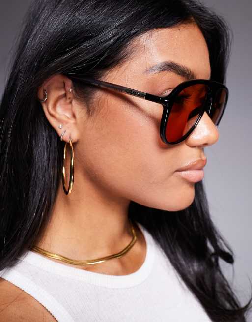 Quay chart topper aviator sunglasses in black with yellow lenses