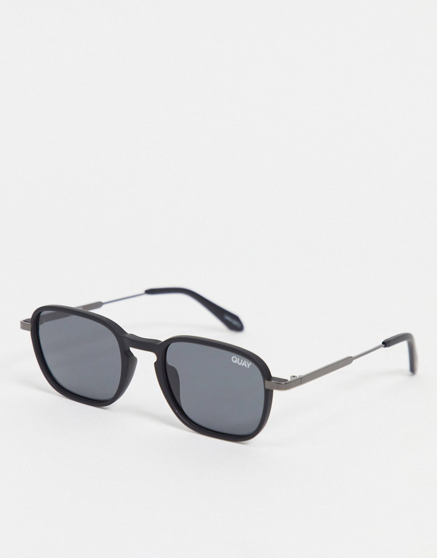 Quay - Grounded - Ronde uniseks zonnebril in zwart