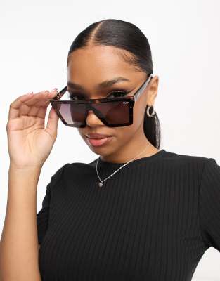 Quay - Hindsight - Oversized zonnebril met platte bovenkant in zwart 