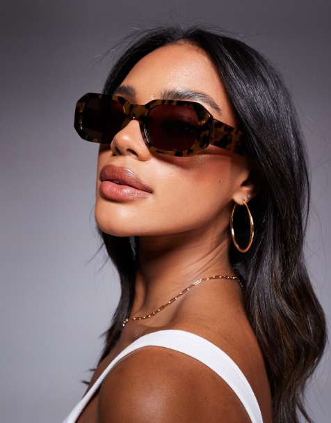 Quay Hyped Up rectangular sunglasses in tortoiseshell - view 1