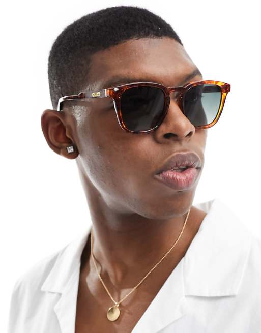 Quay jackpot round sunglasses in honey tort with green polarized lens, 3 of 4