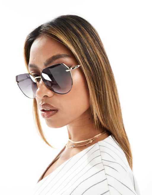 Quay main character round sunglasses in gold