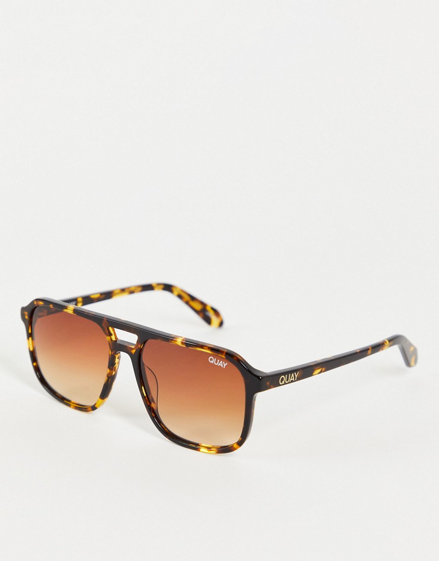 quay - on the fly - unisex - firkantede solbriller med graduerede orange glas og stel i gult skildpaddemønster-brun