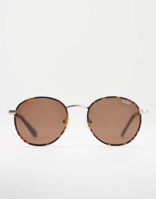 Quay Talk Circles round sunglasses with polarised brown lens in tortoiseshell, 3 of 4