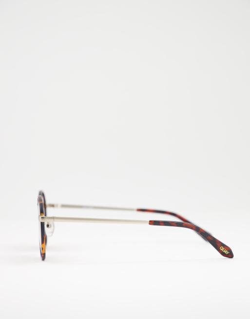 Quay Talk Circles round sunglasses with polarized brown lens in tortoise shell, 2 of 4