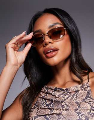 [Quay Australia] Quay Text Me square metal sunglasses in gold with green sepia lens No Size GOLD