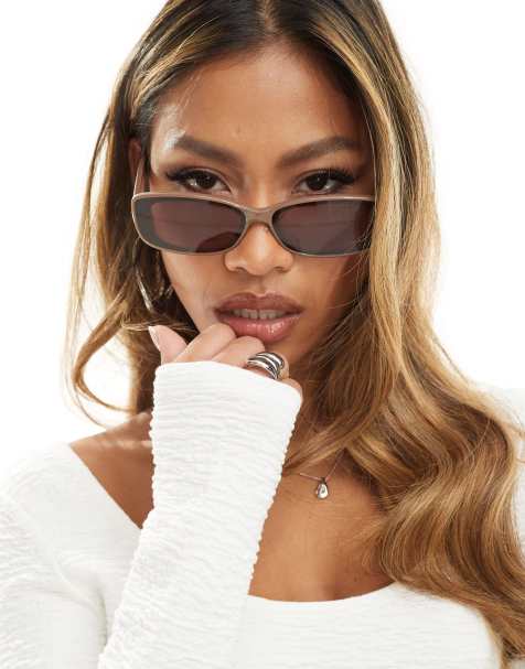 Quay vibe check rectangle sunglasses in brown - view 1