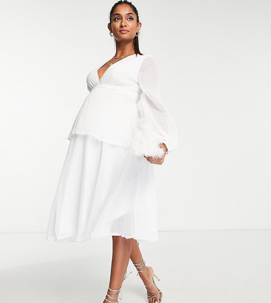 Queen Bee Maternity tiered midi dress with plunge front in cream-White