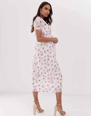 queen bee wrap front maxi dress in pink