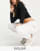 Thumbnail 1 van 4