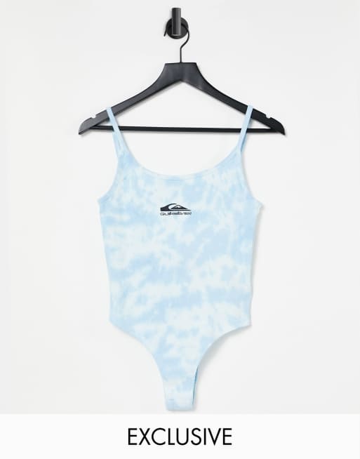 Quiksilver – Wave Project – Blå batikmönstrad body – Endast hos ASOS