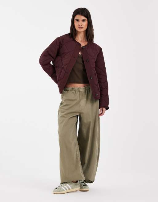 quiltad jacka i mörk burgundy, 2 av 4