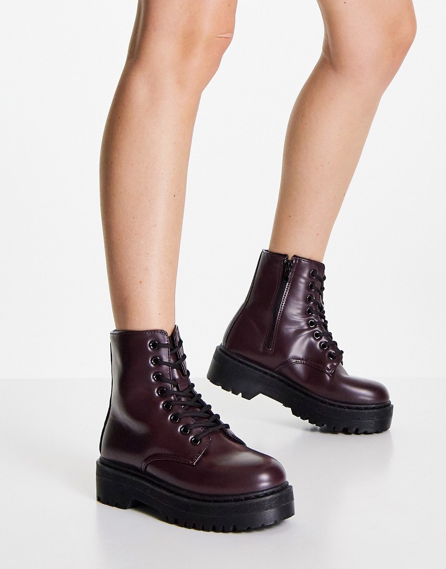 Qupid chunky lace up ankle boots in burgundy-Red