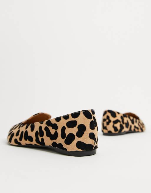 Qupid store leopard flats