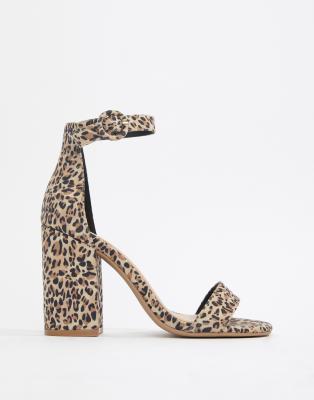 qupid leopard block heels