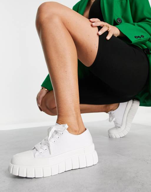 QUPID - Sneakers met super dikke zool in wit