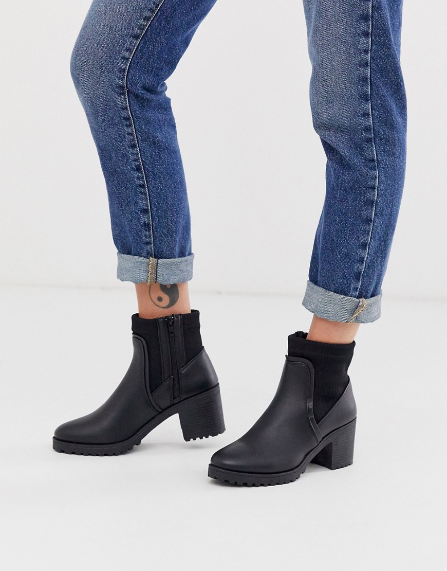 Qupid – Svarta boots med klack