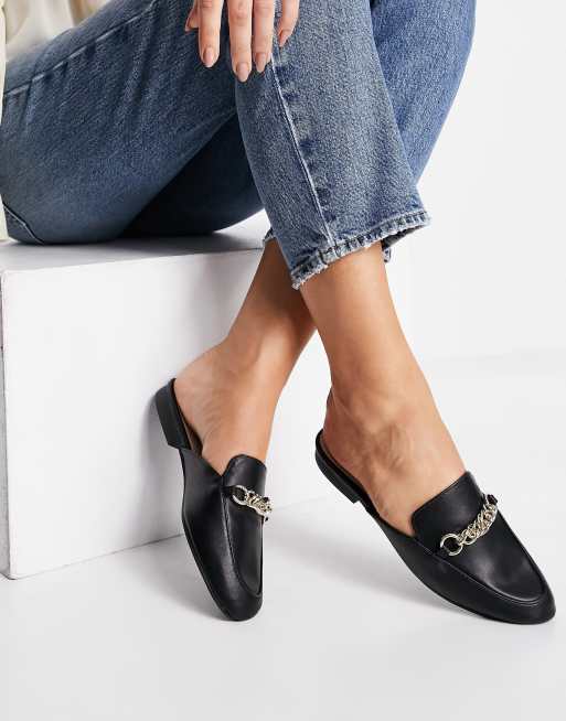 Qupid hot sale mule shoes