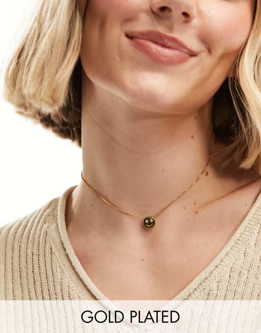 Rachel Jackson - Collier à pendentif smiley en plaqué or 22 carats avec boîte cadeau