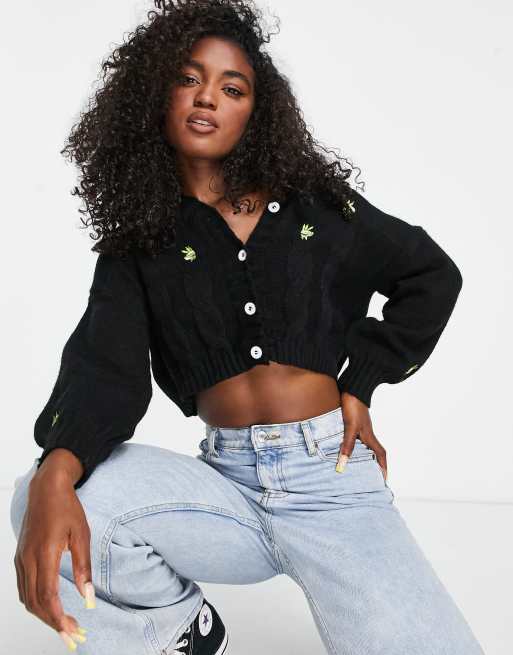 Raga Cadence - Cropped sort cardigan med broderier