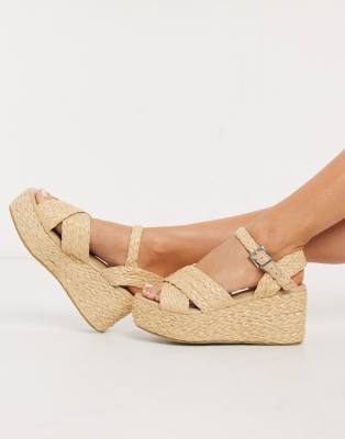 beige flatform