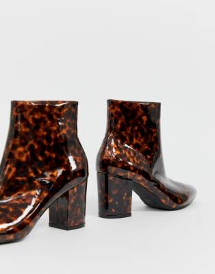 Zara tortoise 2024 shell boots