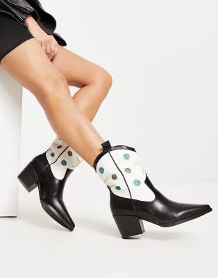 Blu star print western boots in black