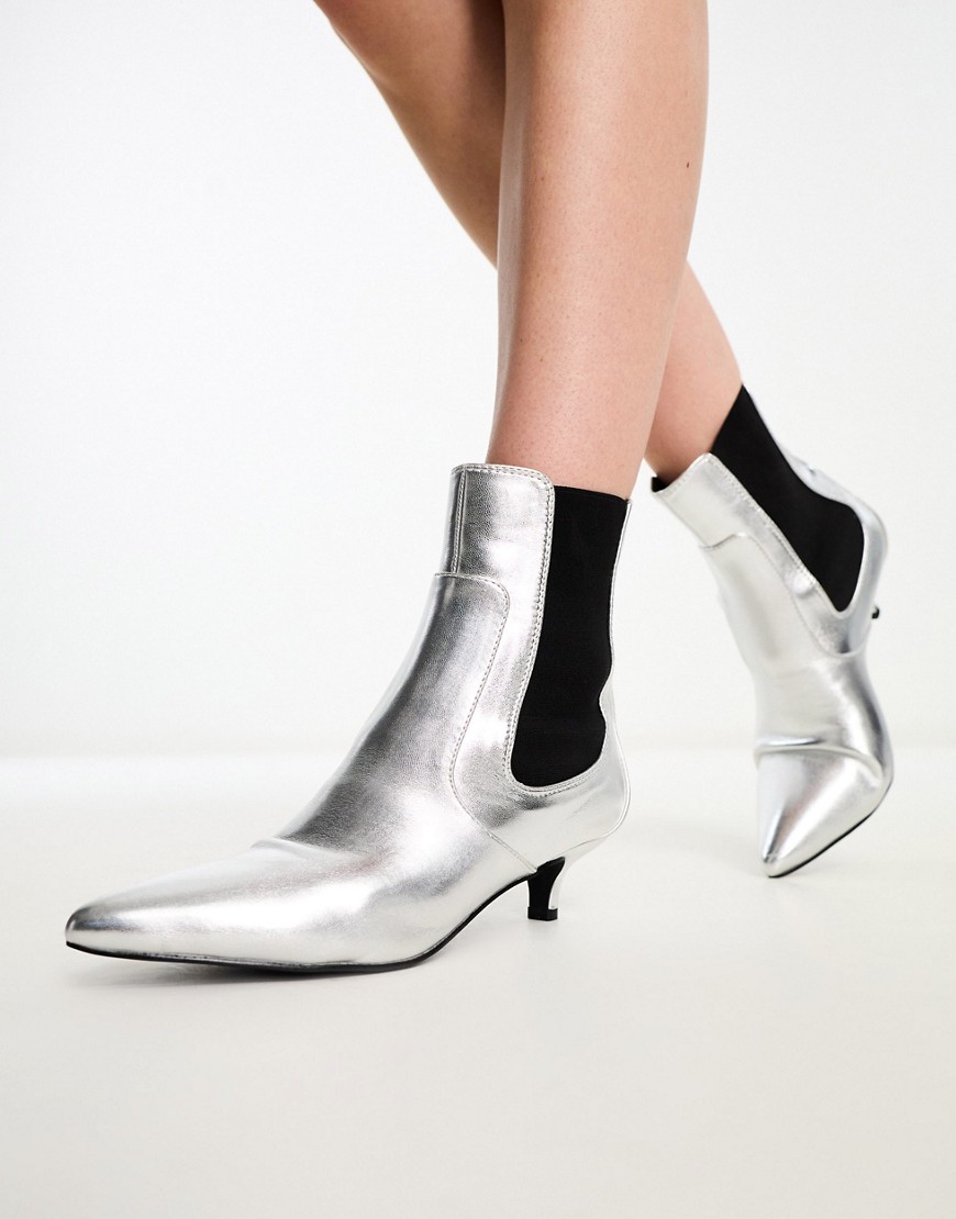 RAID Cedar kitten heeled ankle boot in silver