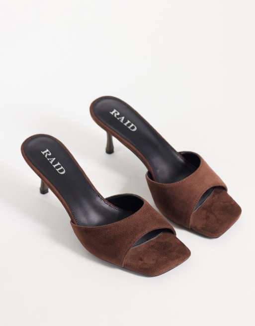 RAID Cerese Mules mit Absatz in Braun in Wildlederoptik, 2 von 4