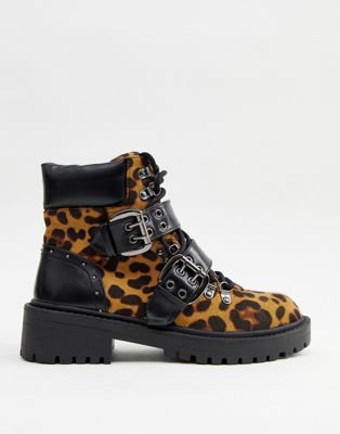 boots leopard print