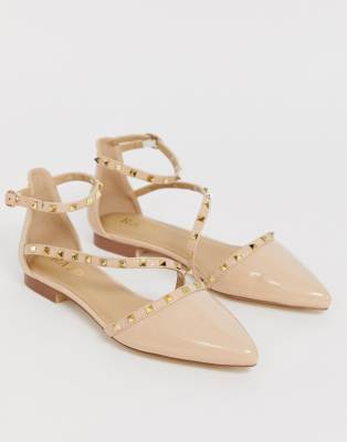 nude patent flat shoes