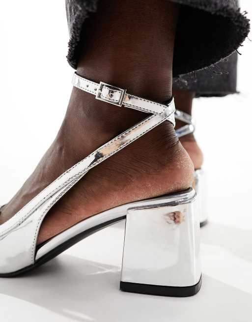 RAID Emilia Ballerina pumps met lage blokhak in glanzend zilver ASOS