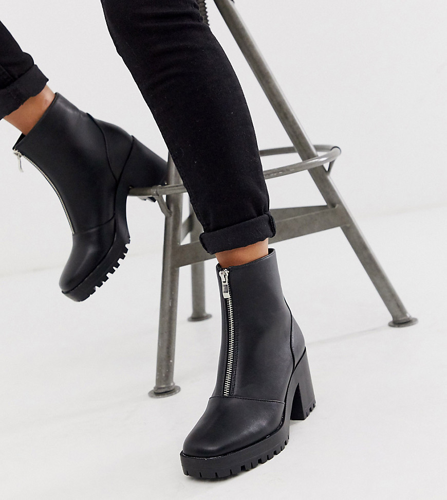 RAID Exclusive Janella black chunky square toe zip front boots