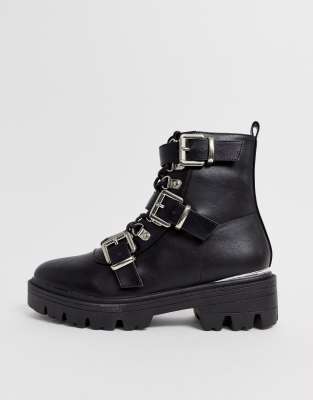flat boots for fall