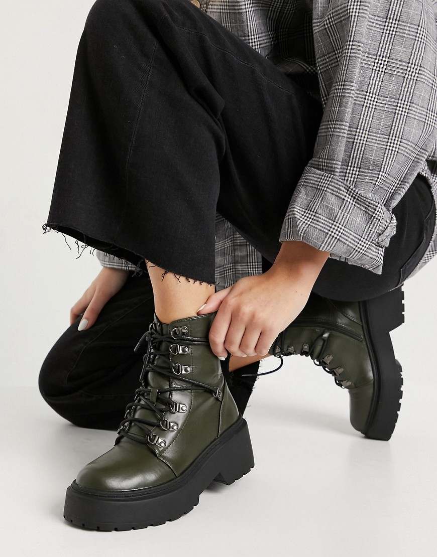 RAID Jackson lace up boots in khaki-Green