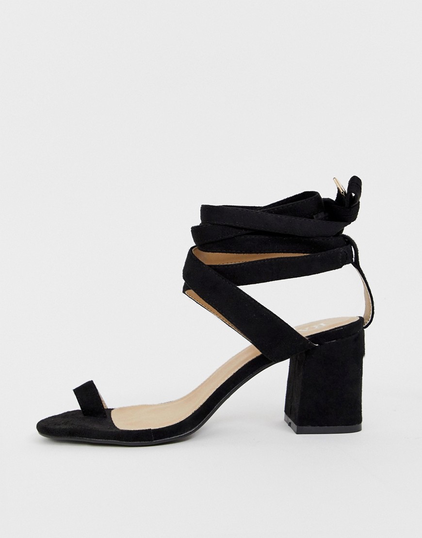 RAID – Jazmine – Svarta sandaler med tåögla