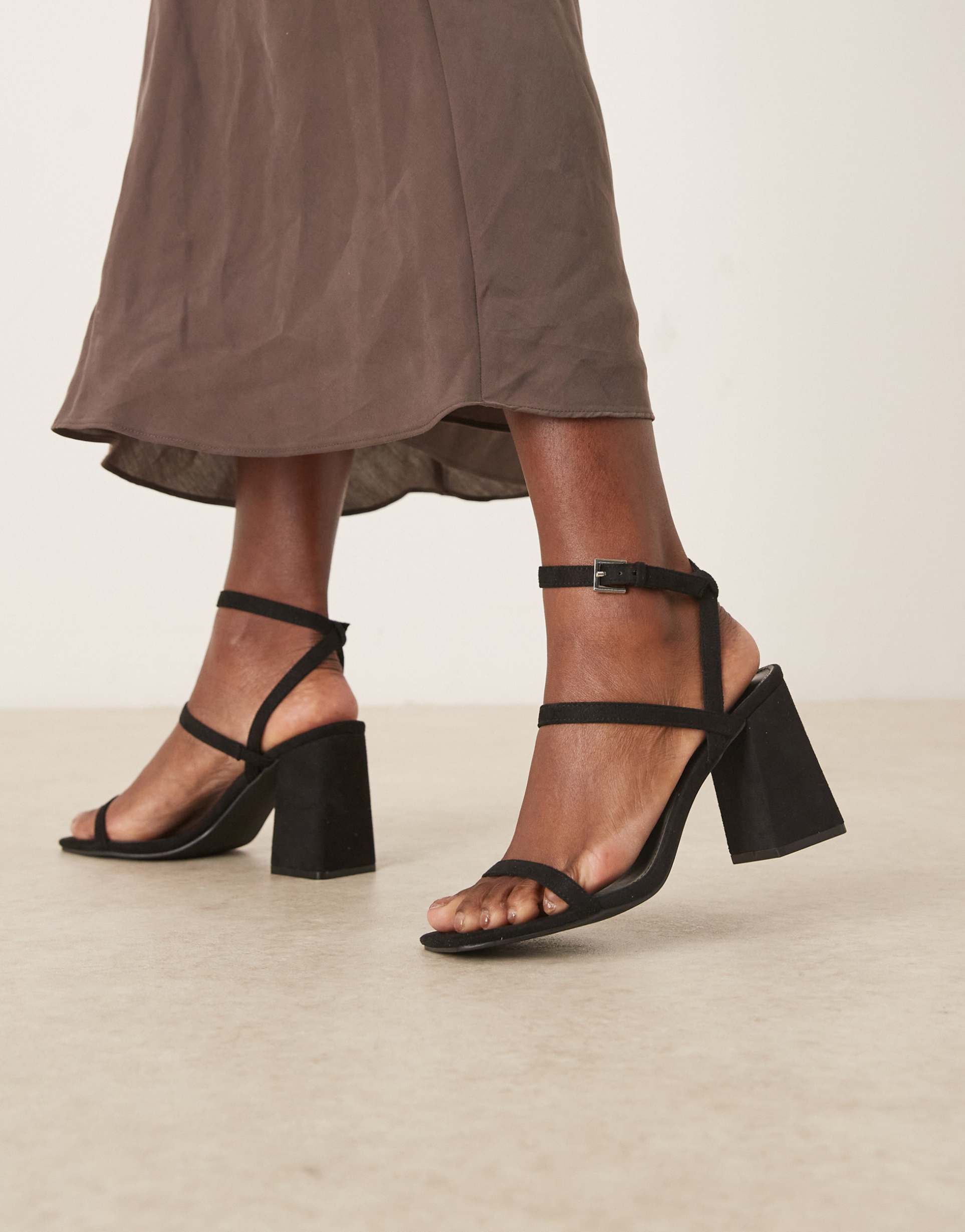 raid jeeya block heeled sandals in black faux suede