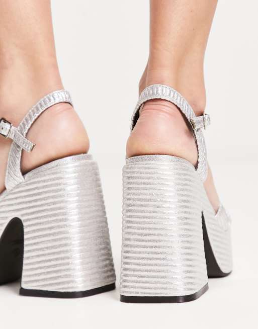 RAID Keiran platform sandals in textured silver metaliic