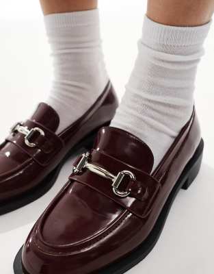 Raid Linette Snaffle Detail Loafers In Red