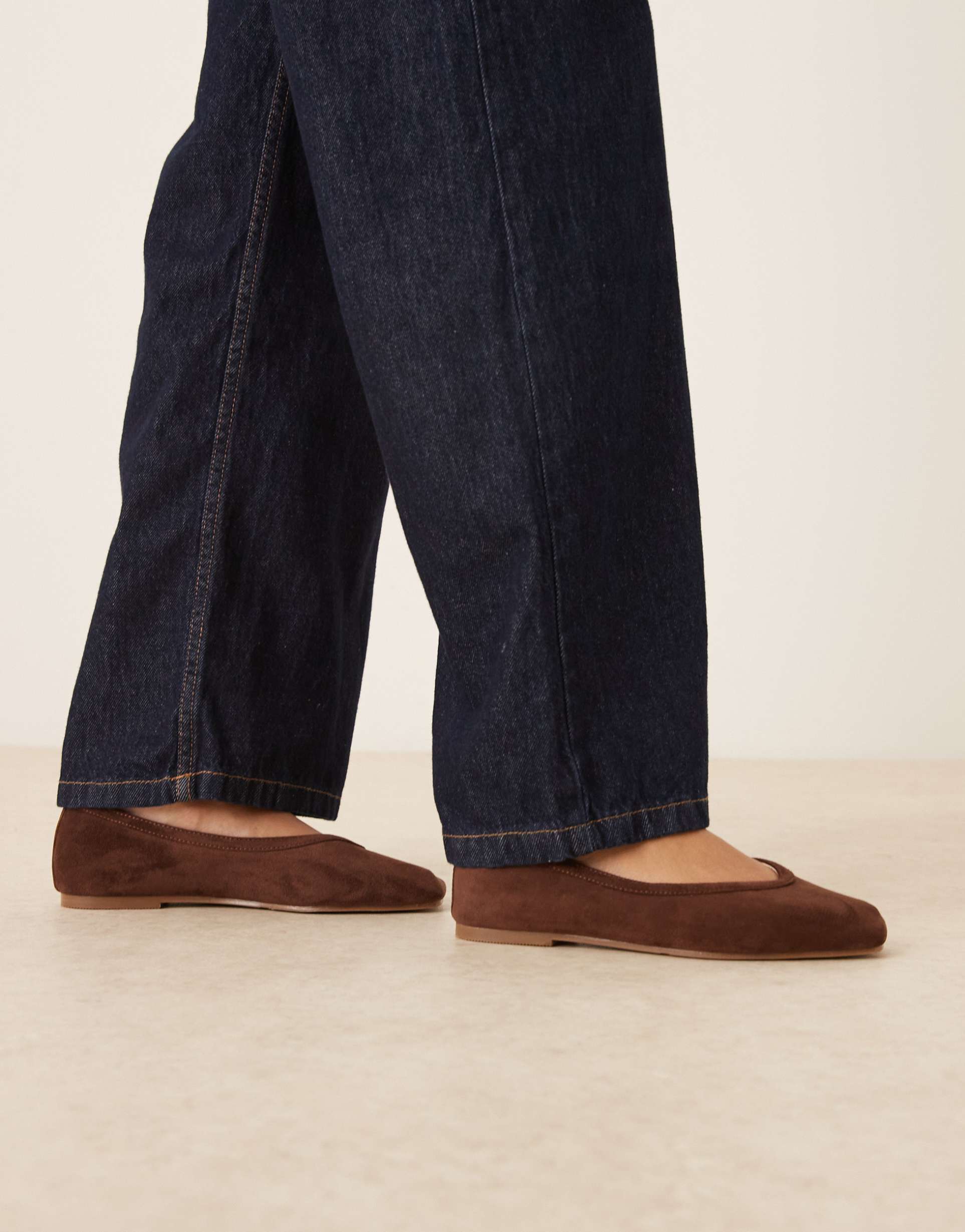 raid maryana ballet flats in brown suedette