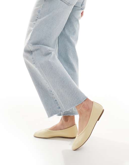 RAID Maryana square toe ballet flats in butter yellow, 2 of 4