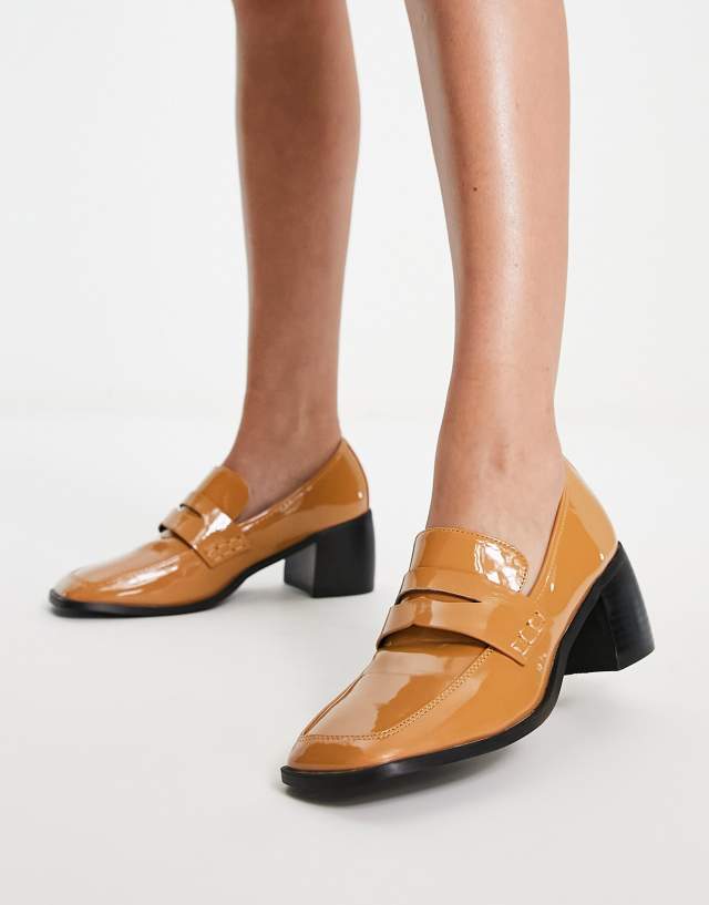 Raid Megna heeled loafers in tan patent