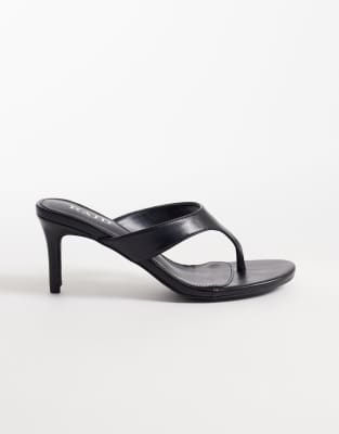 Raid Mystia Toe Thong Heeled Sandals In Black
