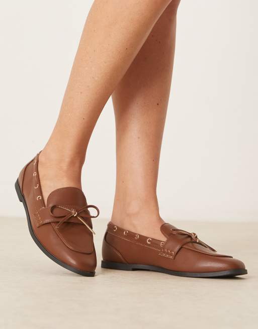 RAID Nico boat loafers with bow in tan brown, 3 of 4