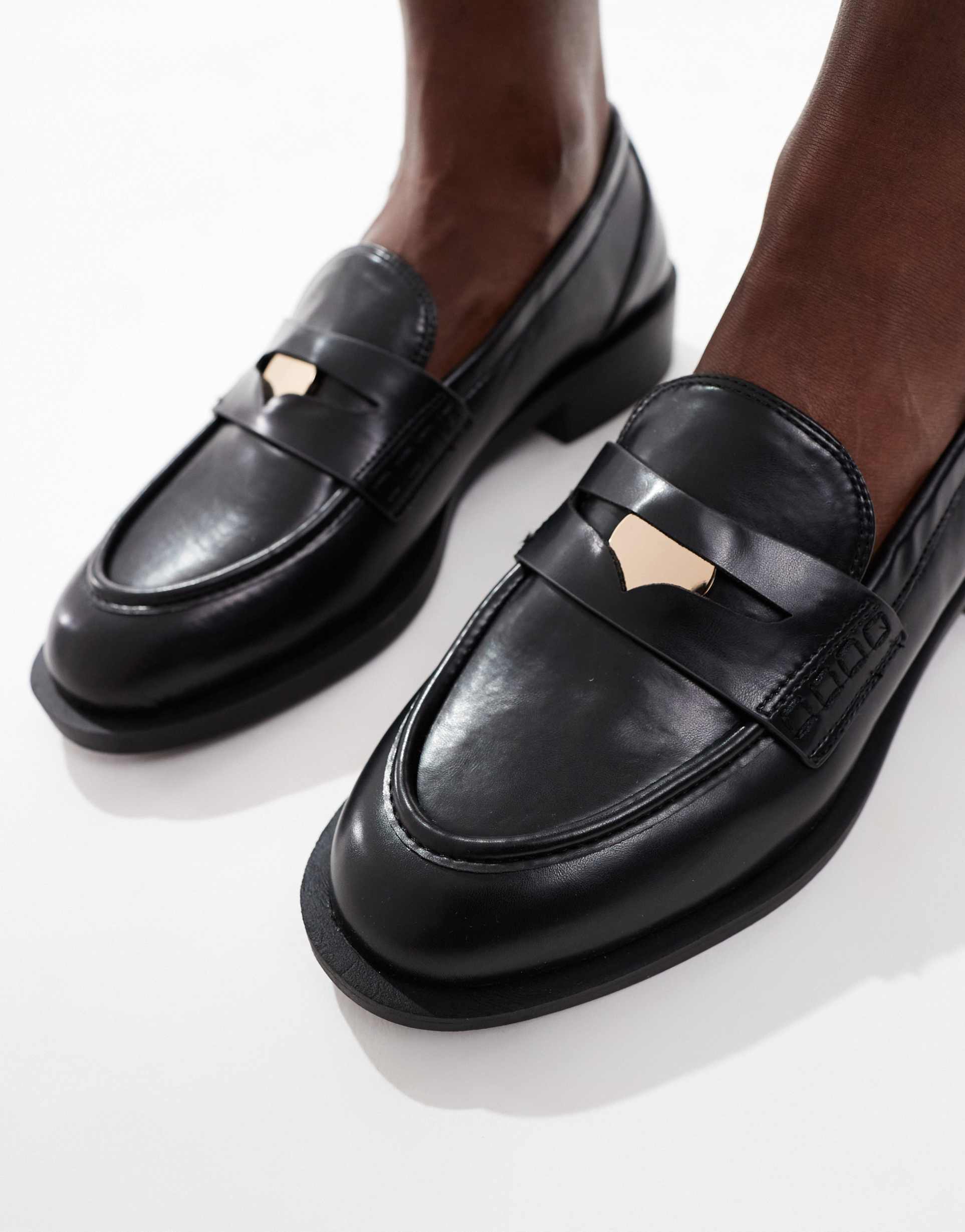 raid nonnie penny loafers in black