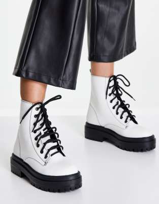 raid lace up boots