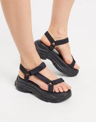 chunky athletic sandals