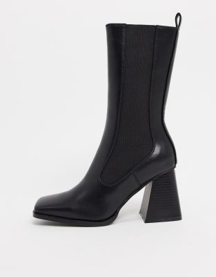 raid react chelsea boots in black